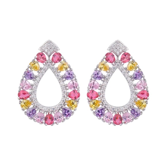 🌺 Swarovski Crystals Avneet Earrings - Picture 2 of 6
